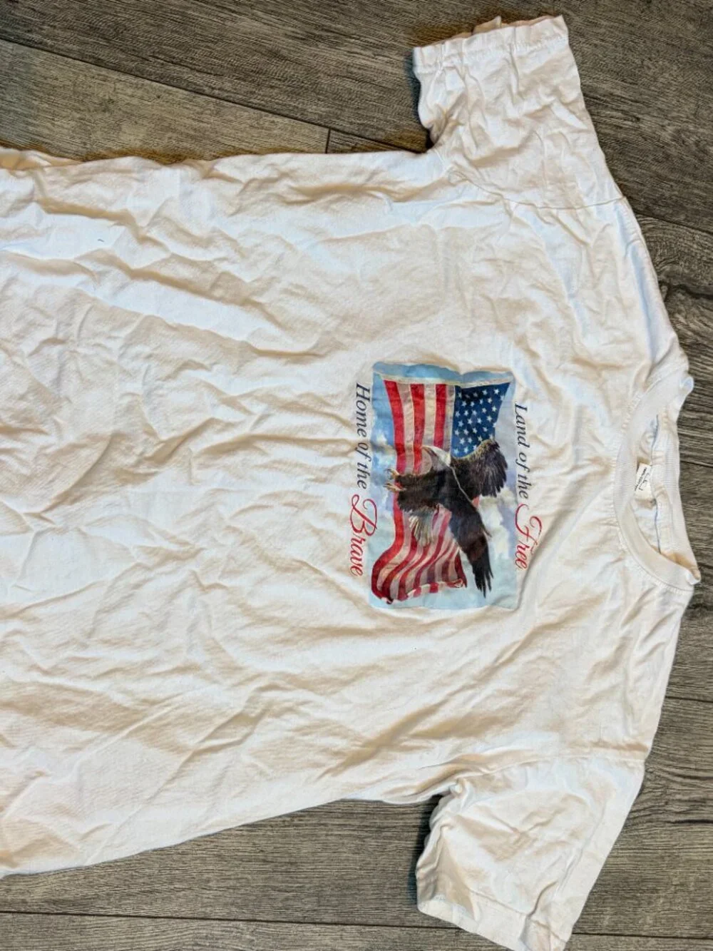 Women's Large American Flag T-Shirt Land of The Free Home of the Brave